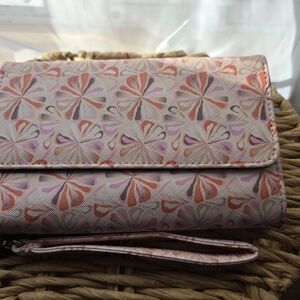Stylish Pink Patterned Women's Wallet NWOT